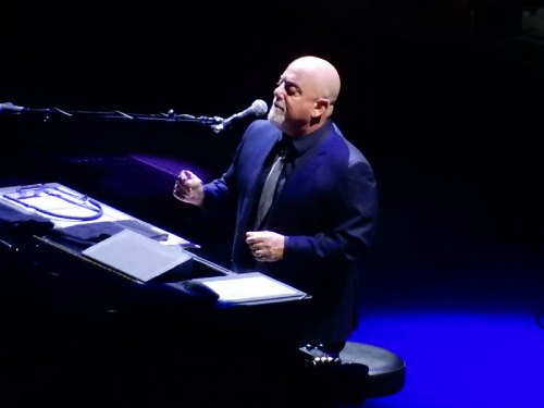 Photo of the artist Billy Joel