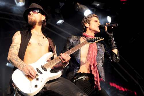 Photo of the band Janes Addiction