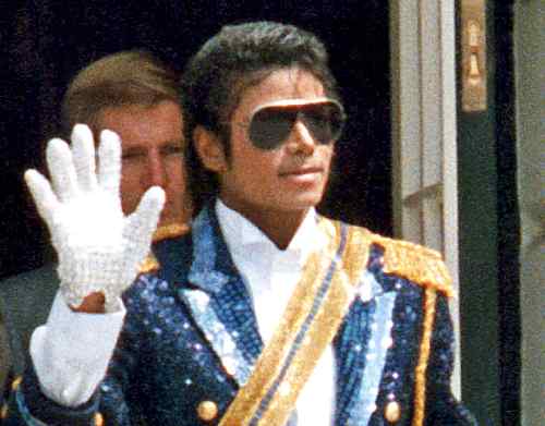 Photo of Michael Jackson in 1984