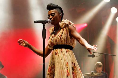 Photo of a singer of Morcheeba