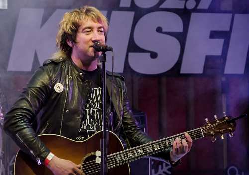 Photo of the singer of Plain White T's