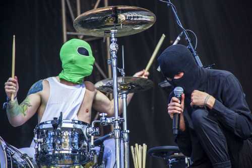 Photo of the band Twenty One Pilots